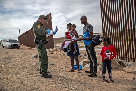 Immigrant .